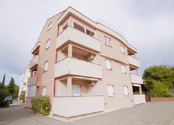  Pakostane Laguna 3 apartman 2+2 fős I. emeleti