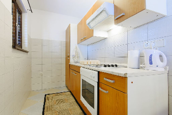  Fsz. 1.-es 4+2 fs kt hls nappalis