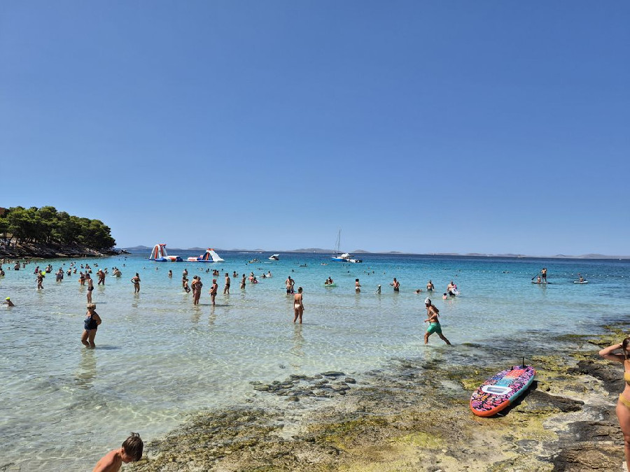  Murter Slanica homokos strand