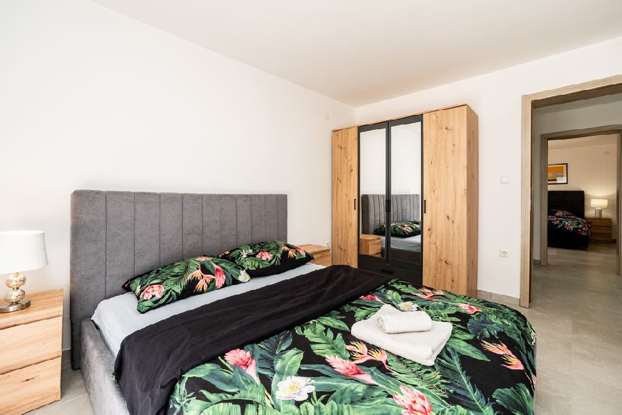 Privi Első emelet 4+2 fős apartman medence szint – galériakép