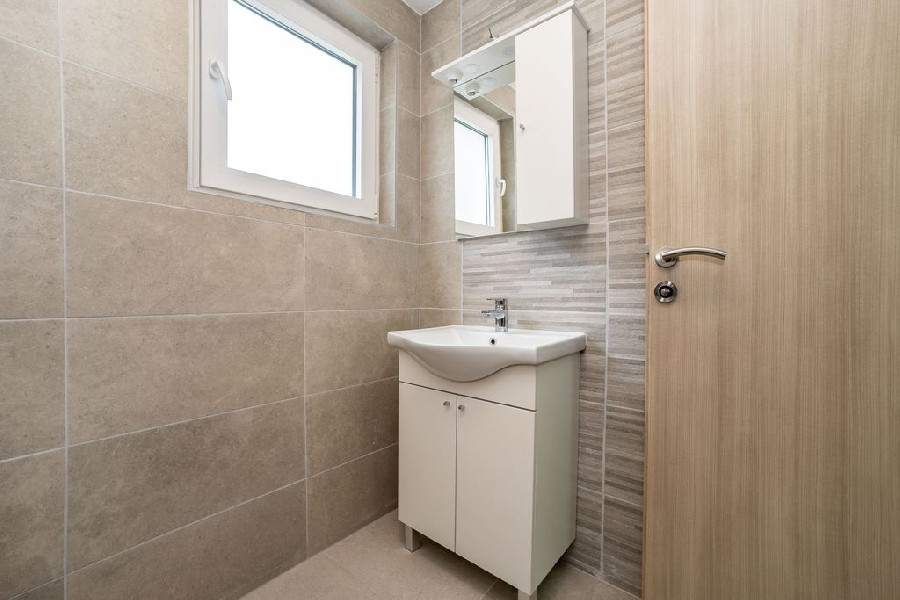 Srednji Második emelet 6 fős apartman középső szint – galériakép