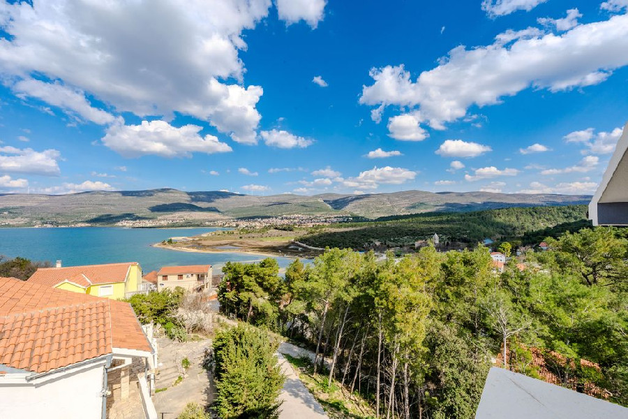 Gornji Harmadik emelet 4+2 fős apartman felső szint – galériakép
