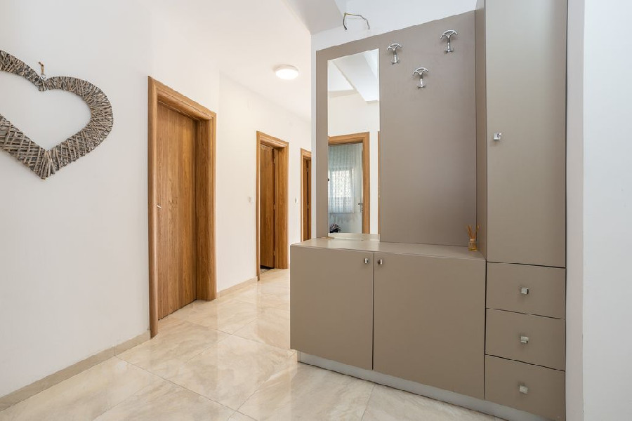 Földszint 8.-as 6+2 fős apartman – galériakép