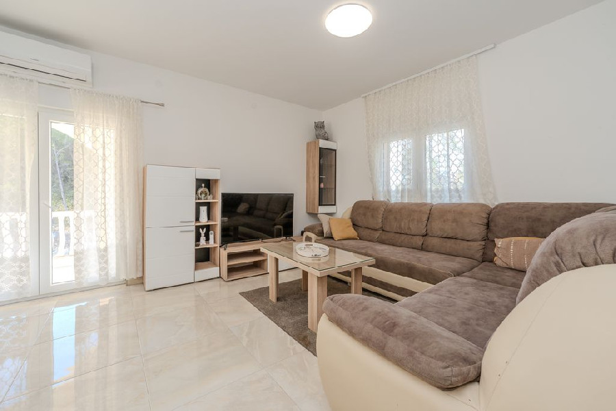 Földszint 8.-as 6+2 fős apartman – galériakép