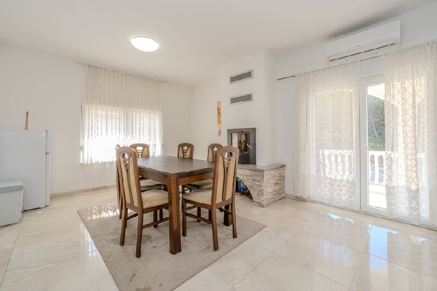 Földszint 8.-as 6+2 fős apartman – galériakép
